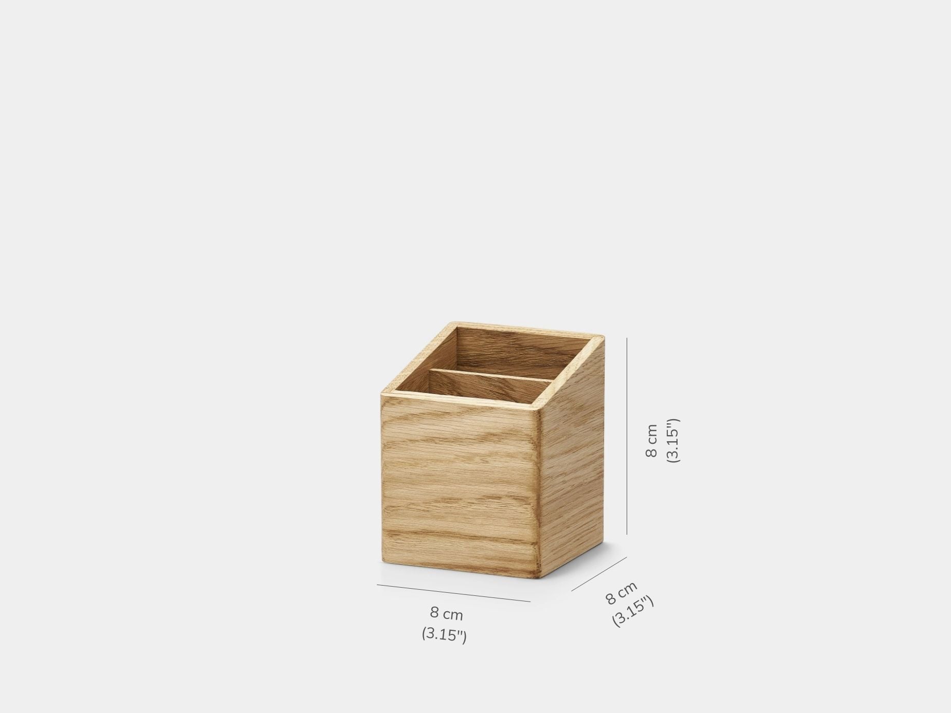 Wooden planter with dimensions on a white background | oak