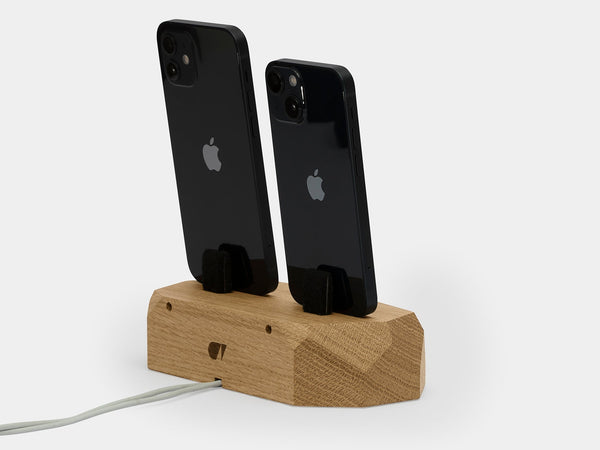 oakywood oak dual dock two phones charger back view | oak,