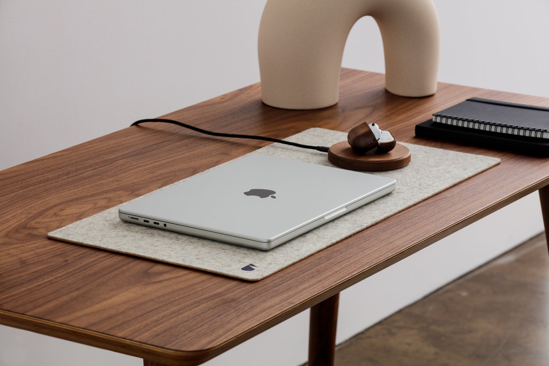 walnut veneer oakywood classic desk organization | walnut veneer,