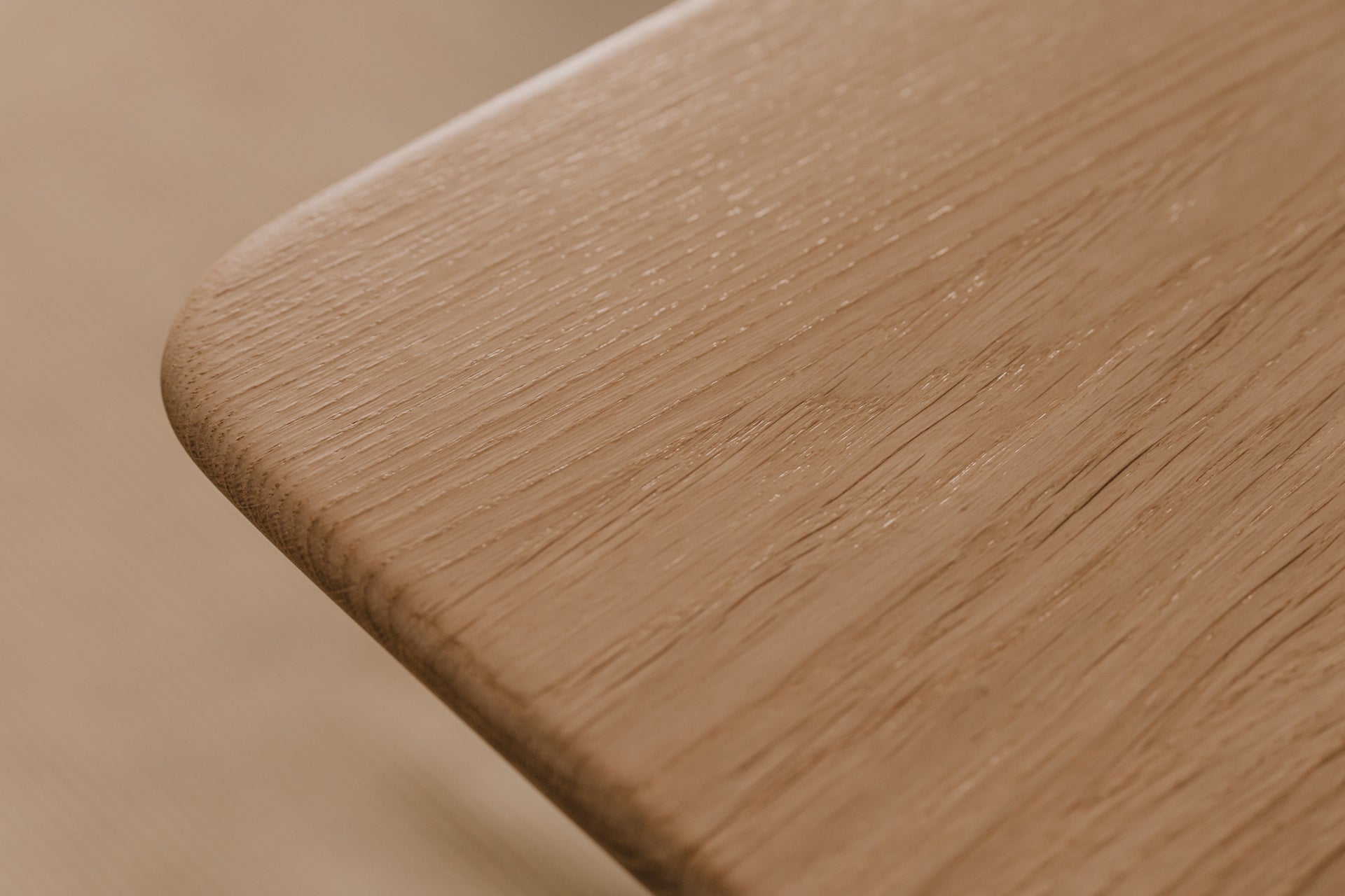 Close-up of a wooden surface with a blurred background | light oak, , 