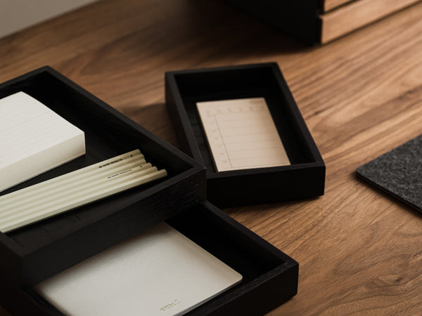 Oakywood Valet Tray in black – stylish black tray for office or home desk use | black, 