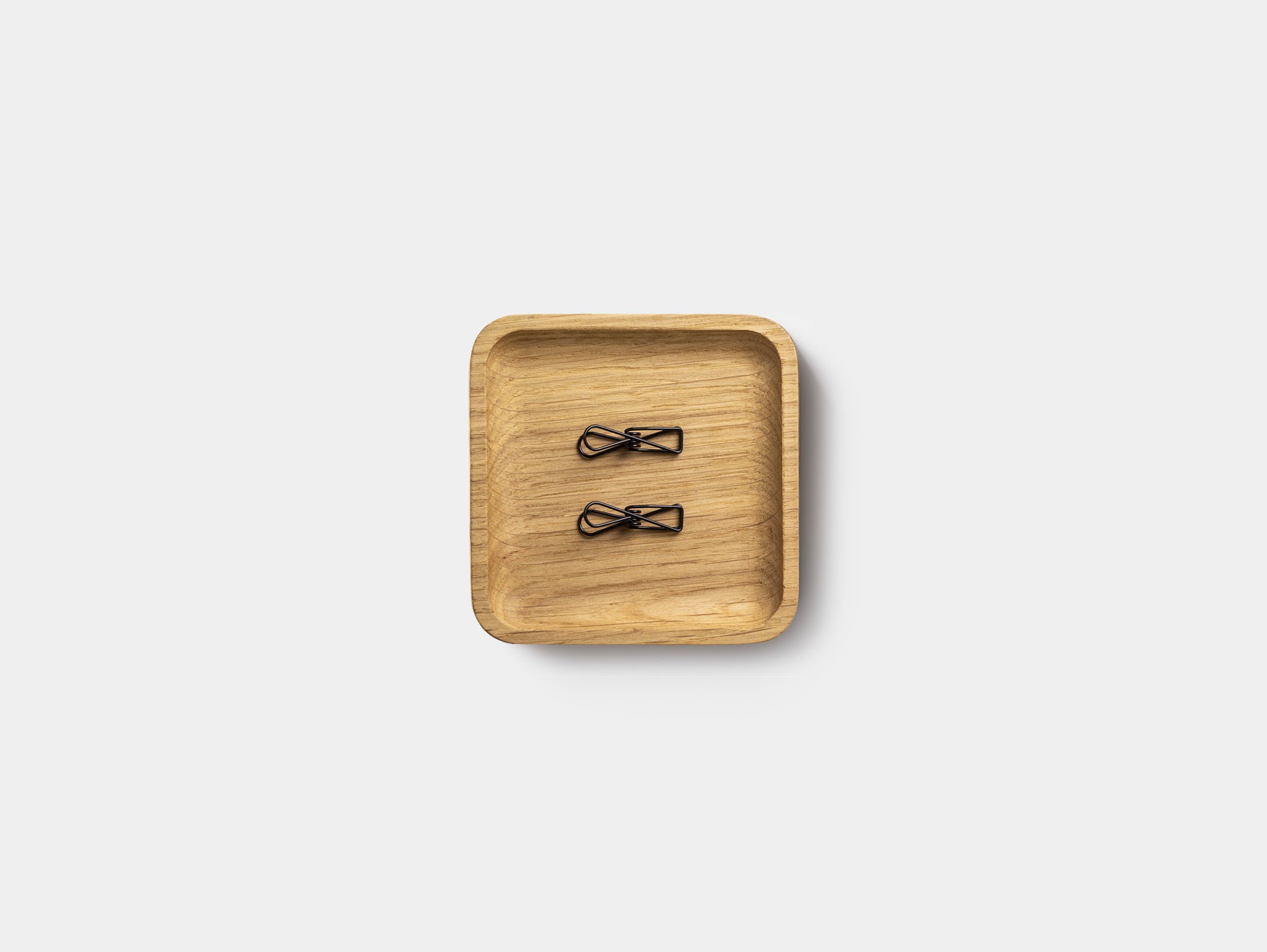 Oakywood Catchall Tray Mini in oak – functional wooden tray for organizing office supplies | oak, medium