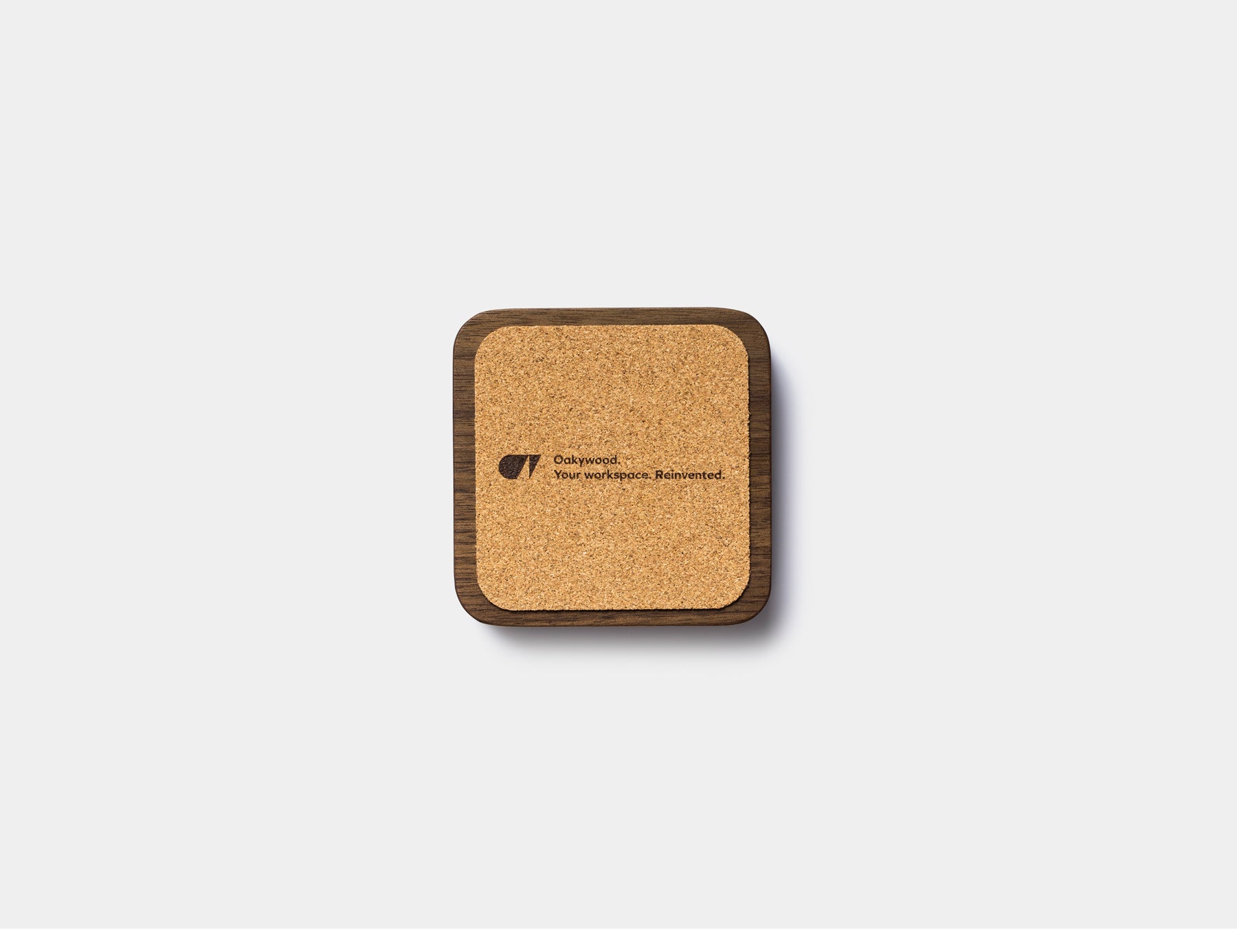 Oakywood Catchall Tray Mini in walnut – deep tray for keeping your workspace tidy | walnut, medium