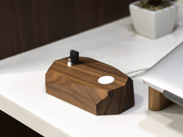 oakywood walnut wooden combo dock desk setup | walnut, lightning