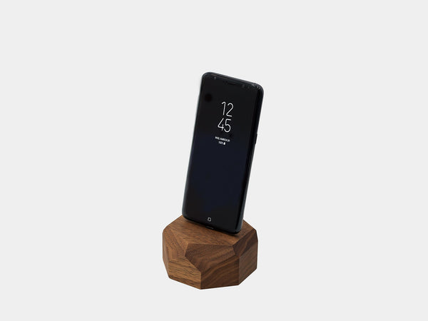 oakywood walnut smartphone dock | walnut, 