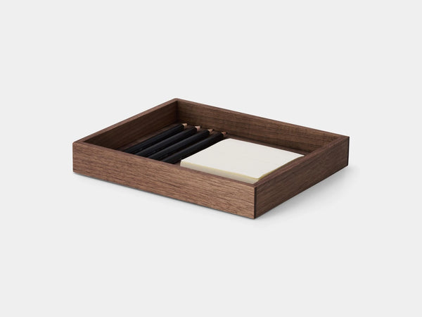 Oakywood Valet Tray in walnut – functional tray for keeping small items organized | walnut, medium
