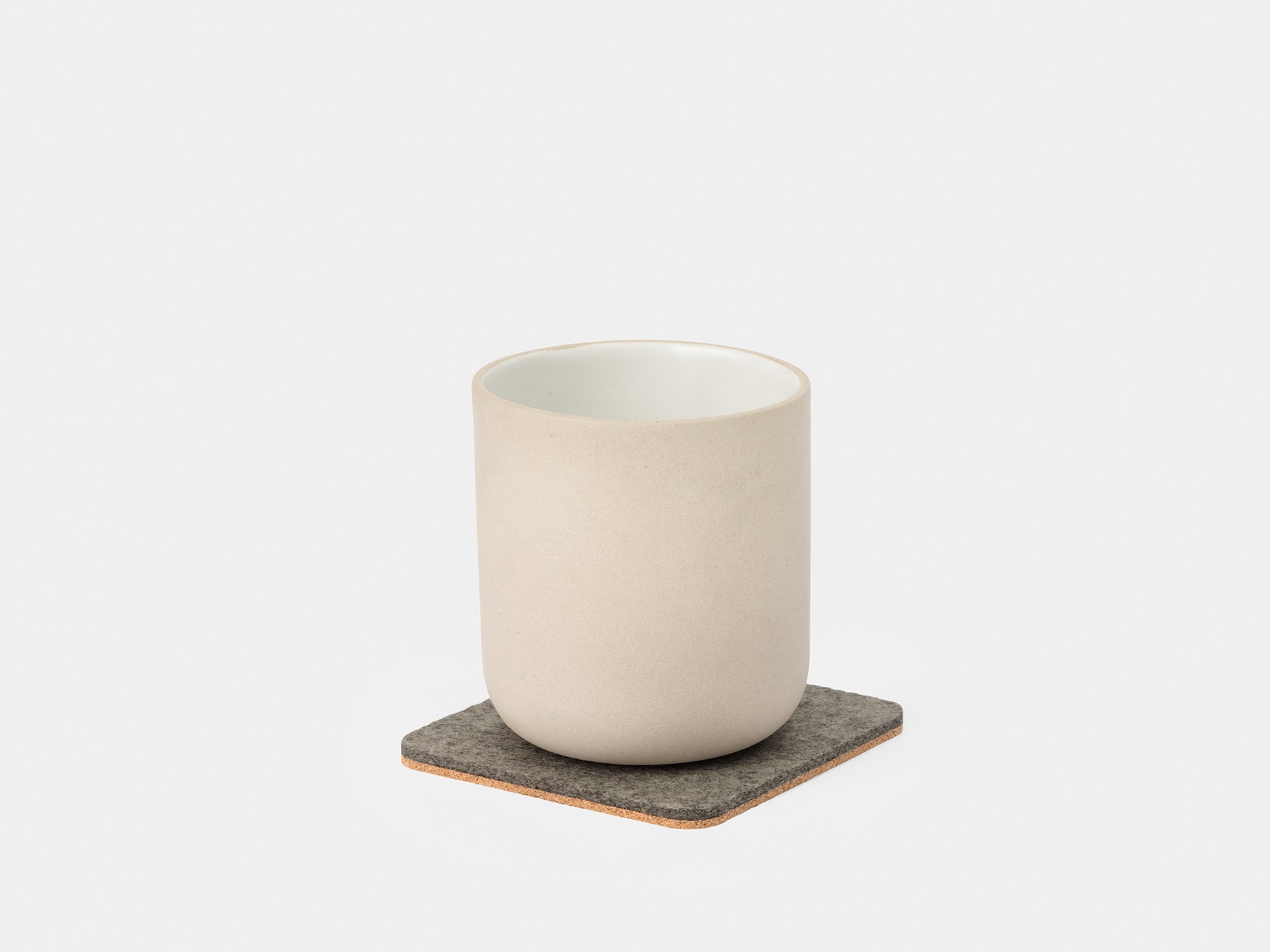 oakywood felt coasters grey in use | grey