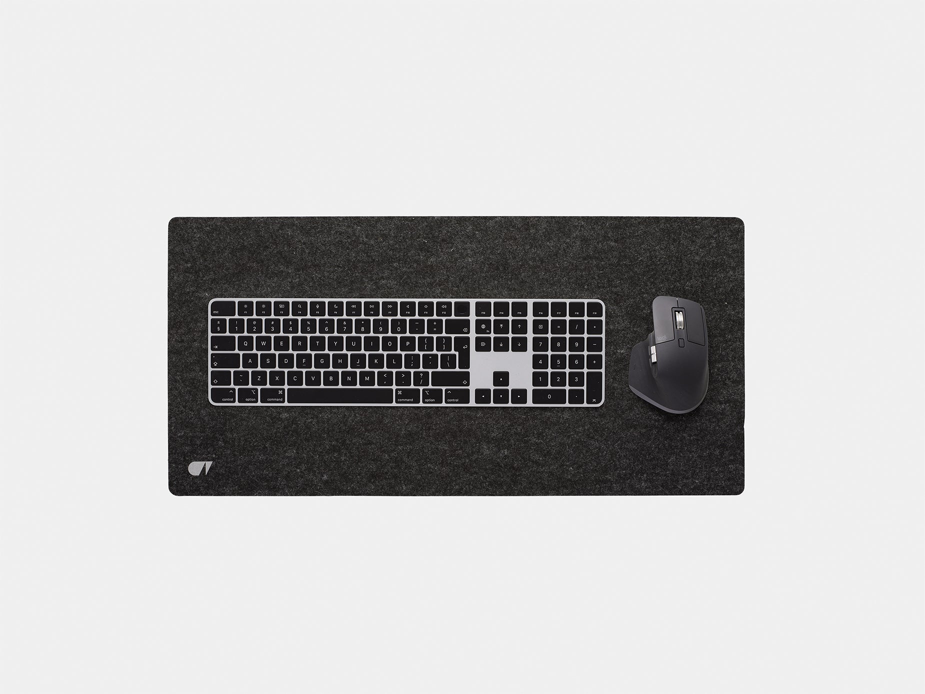 oakywood medium anthracite felt desk mat top view | anthracite, 62x30