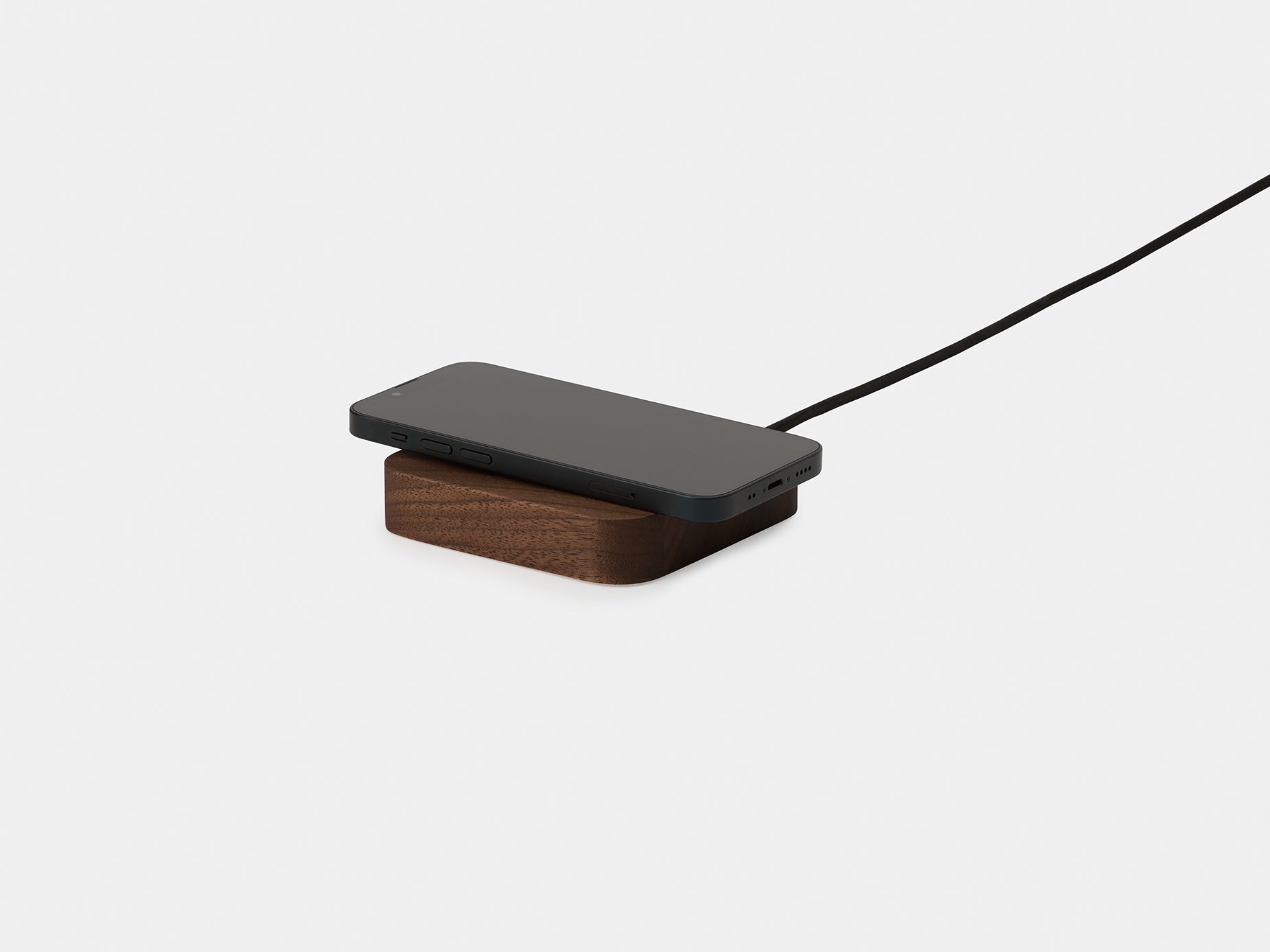 oakyblocks walnut wooden wireless charger side view | walnut